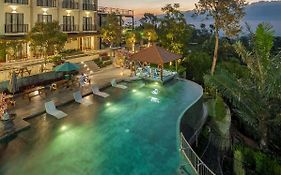 Nava Hotel Tawangmangu